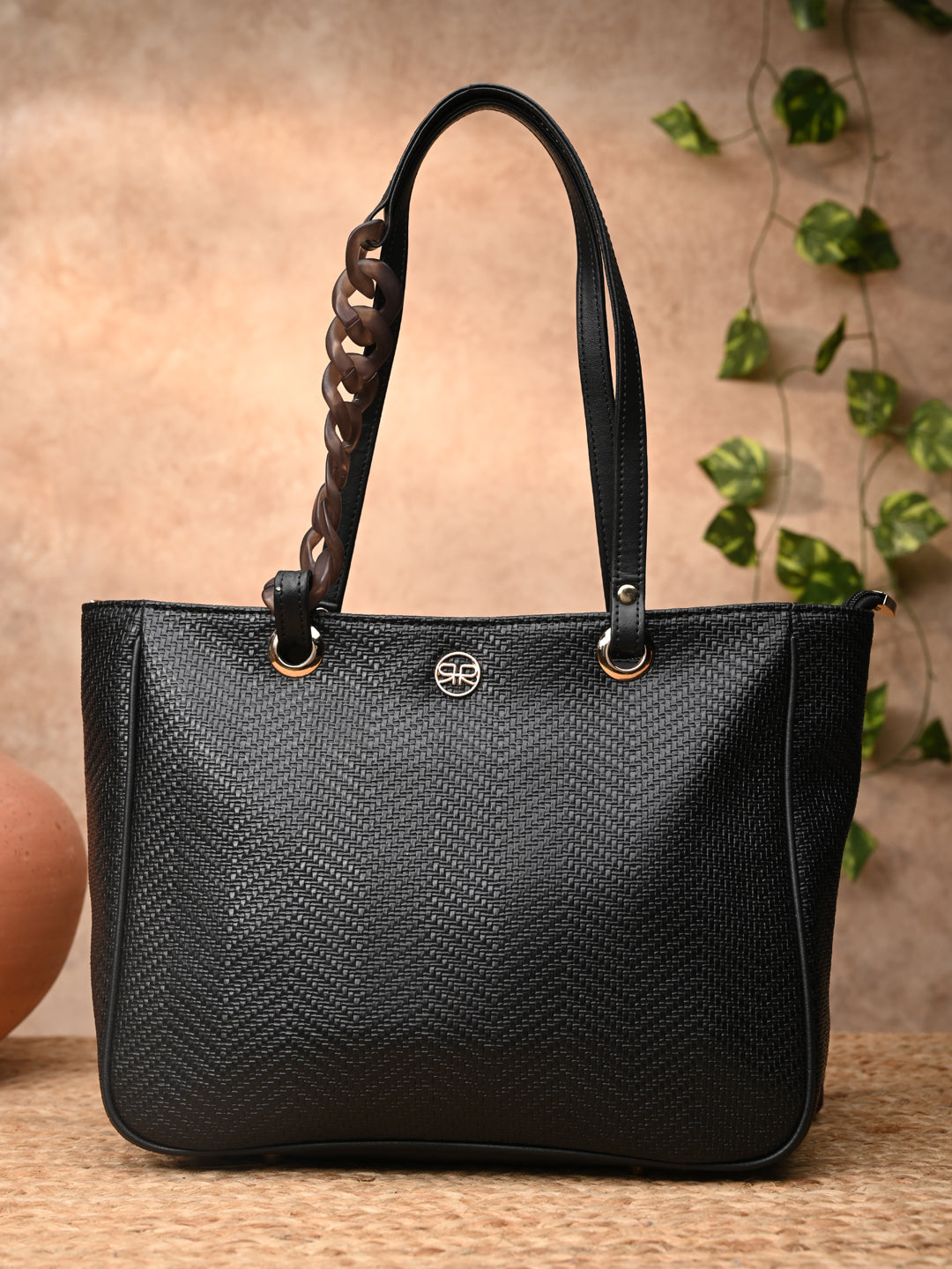 RITA WEAVED CHAIN HANDBAG 