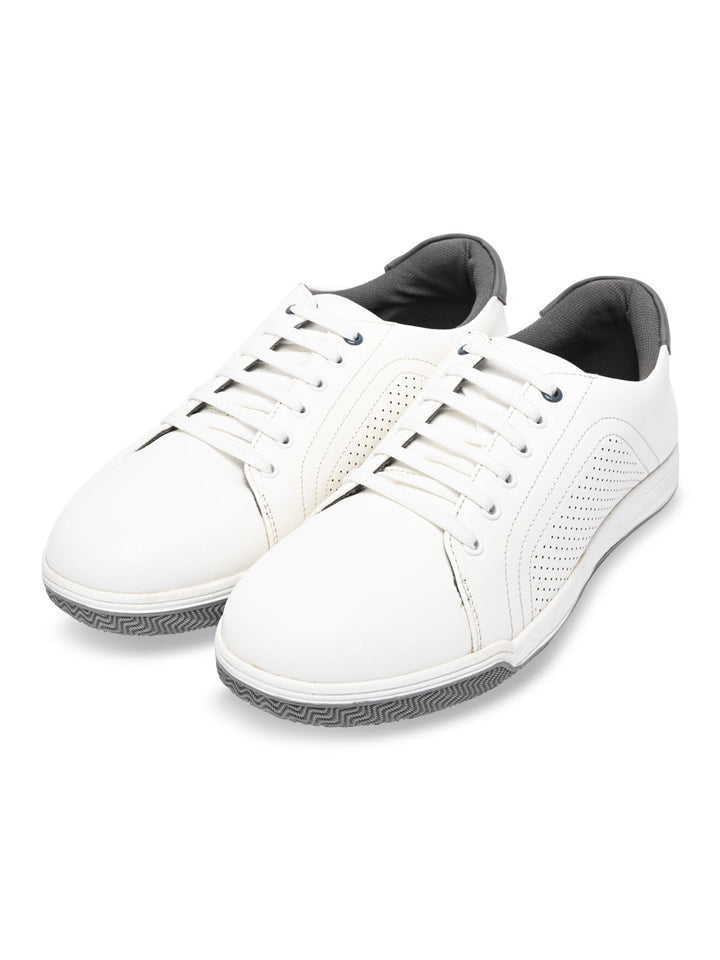 Regal White Men Casual Sneakers