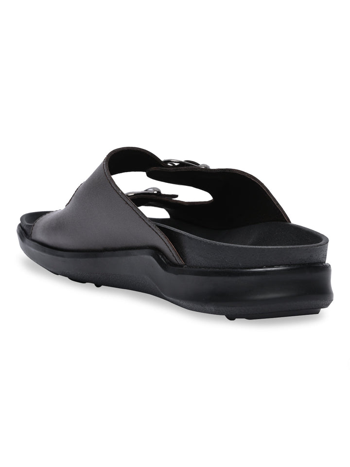 Regal Brown Men Textured Leather Sandals