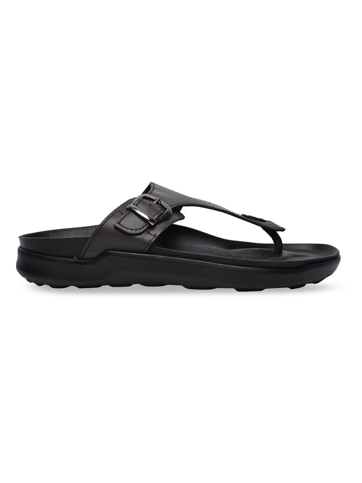 Regal Brown Men Textured Leather Sandals
