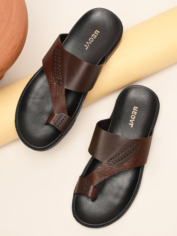Regal Brown Men Textured Leather Sandals