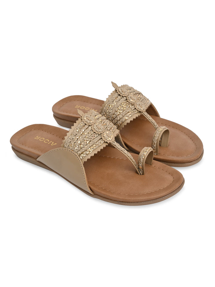 Rocia By Regal Beige Women Kolhapuri Flats