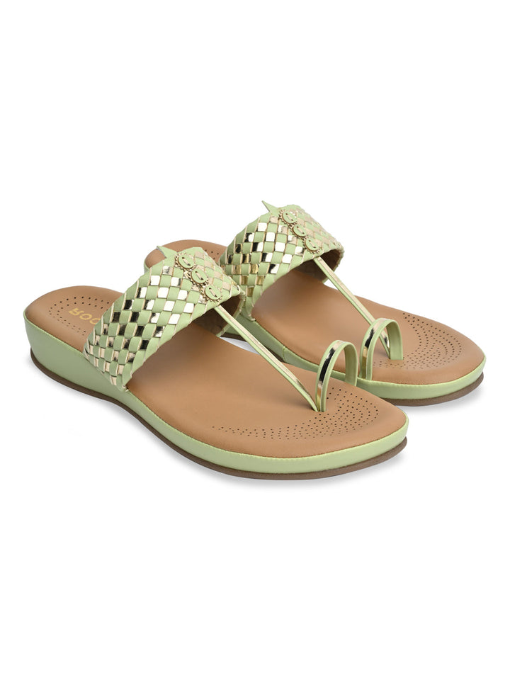 Rocia By Regal Green Women Woven Kolhapuri Comfort Flats
