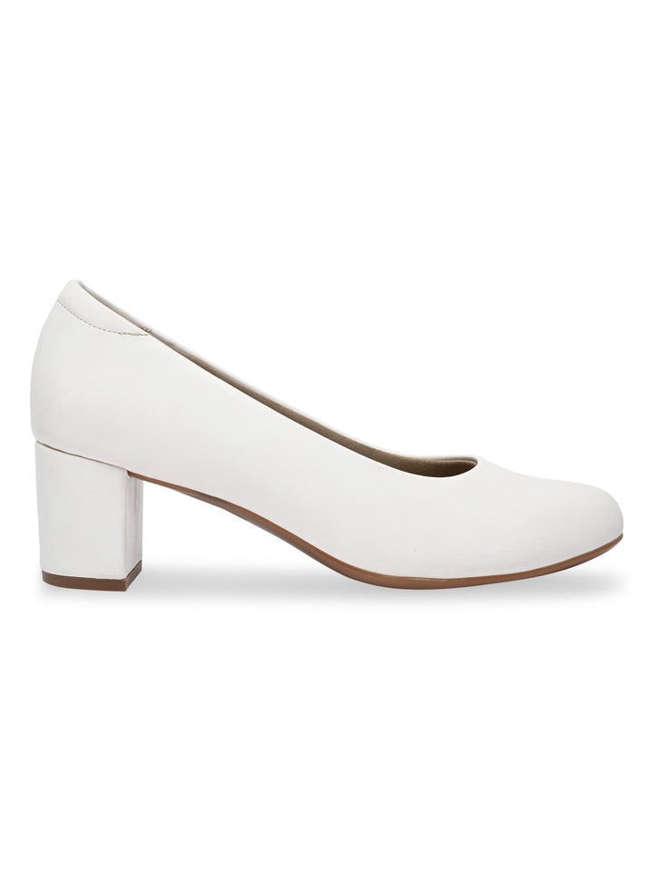 Rocia By Regal White Women Comfort Pumps