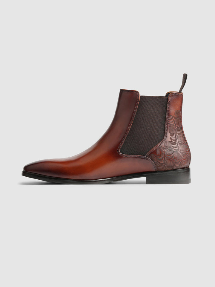 Gordon And Bros Tan Men Chelsea Boots