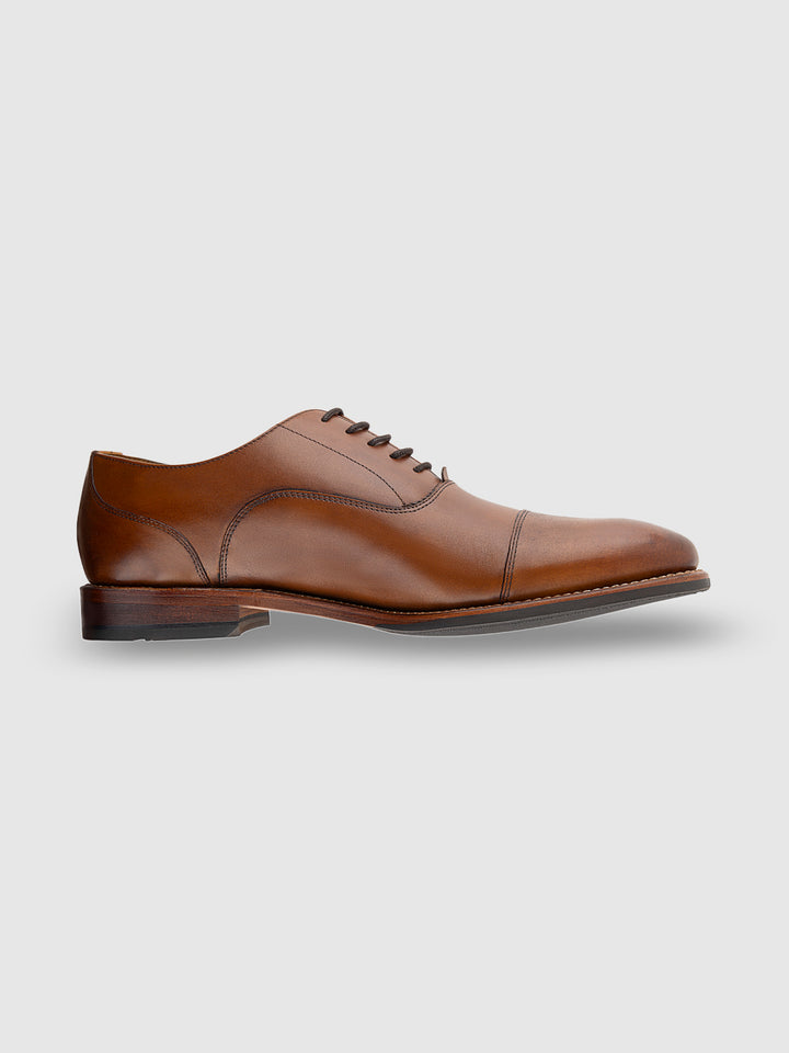 Gordon And Bros Crust Brown Men Toe Cap Oxford Lace Up Shoes